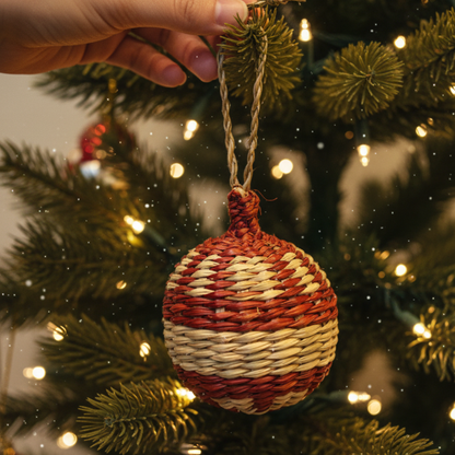 Set of 4,6, 8 Handwoven Seagrass Christmas Ornaments Boho Mexican Xmas Decor