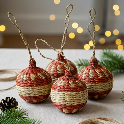 Set of 4,6, 8 Handwoven Seagrass Christmas Ornaments Boho Mexican Xmas Decor