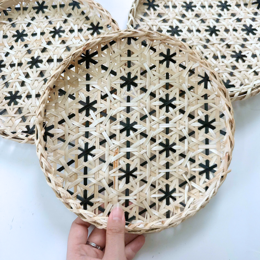 Snowflake Bamboo Flat Basket – Handwoven Decorative Serving Tray, Vietnamese Handmade Christmas Table Decor